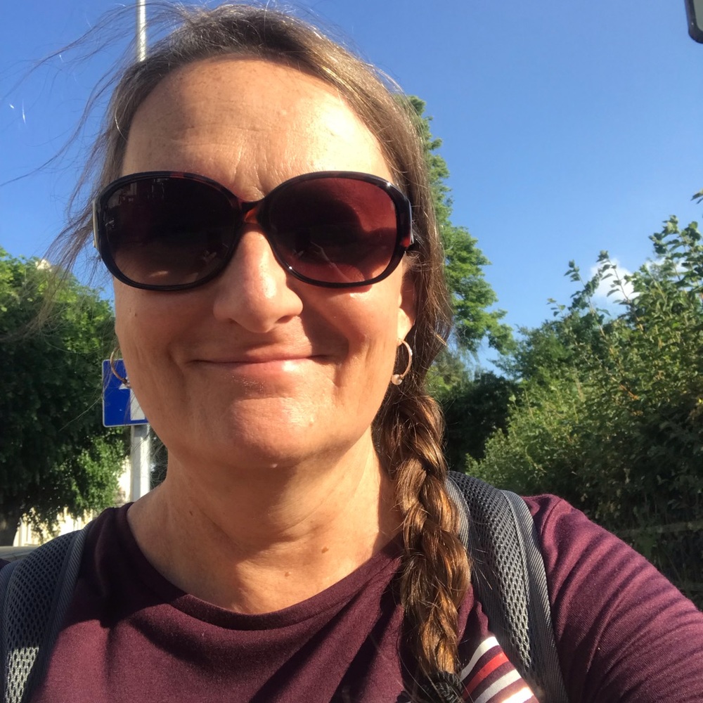 Meet your Posher, Sonya